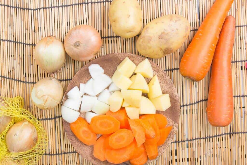 How to Make Japanese Curry - Cutting Carrots, Potatoes, and Onions