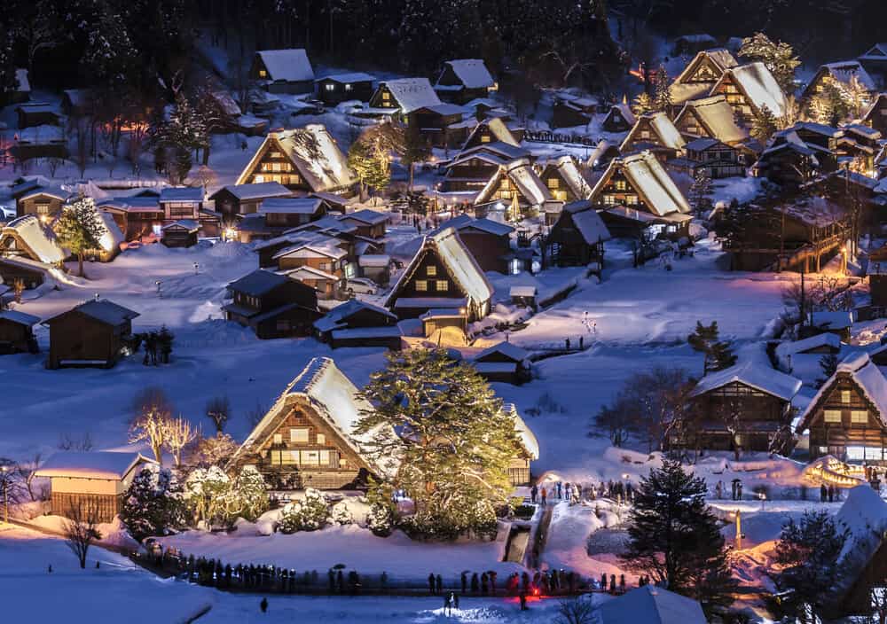Best Time to Visit Japan - Winter Shirakawa-go