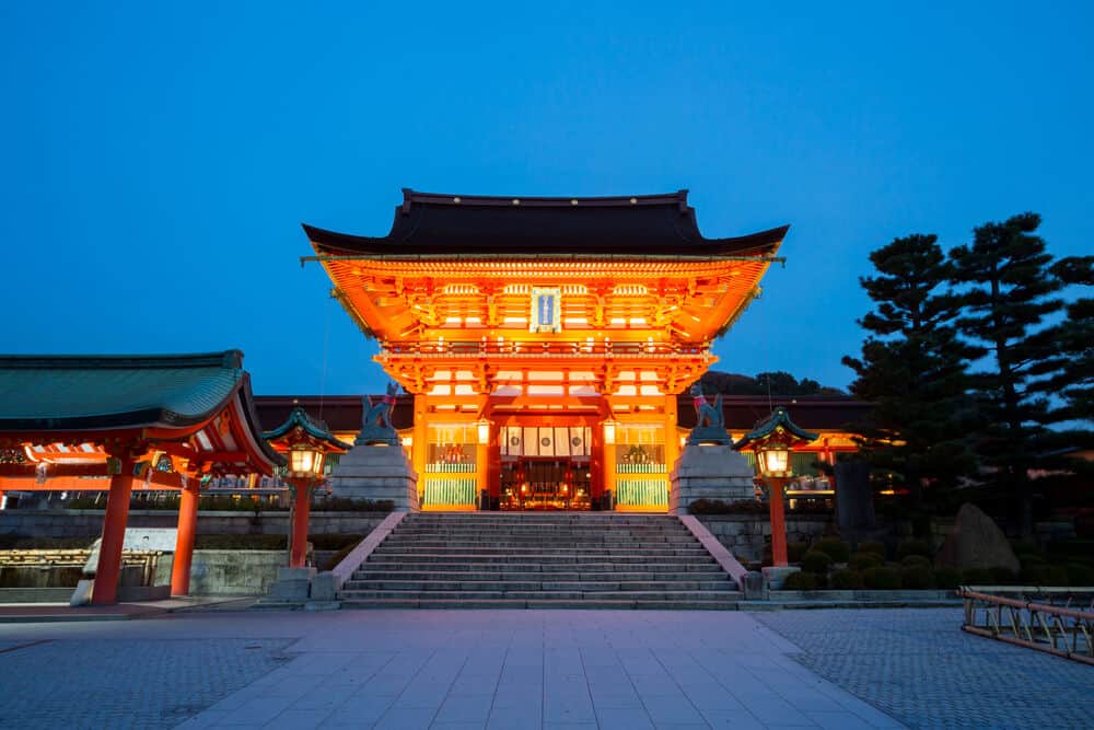 Fushimi Inari Shrine - Night
