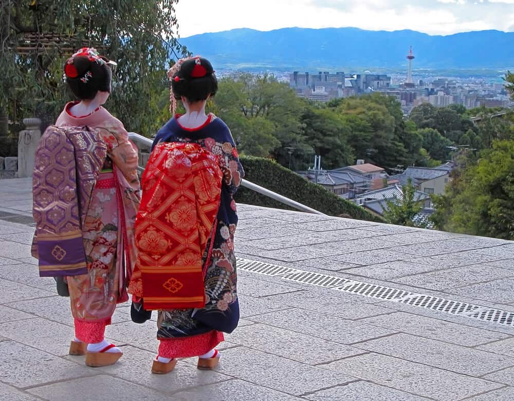 Kiyomizudera Temple - Walking