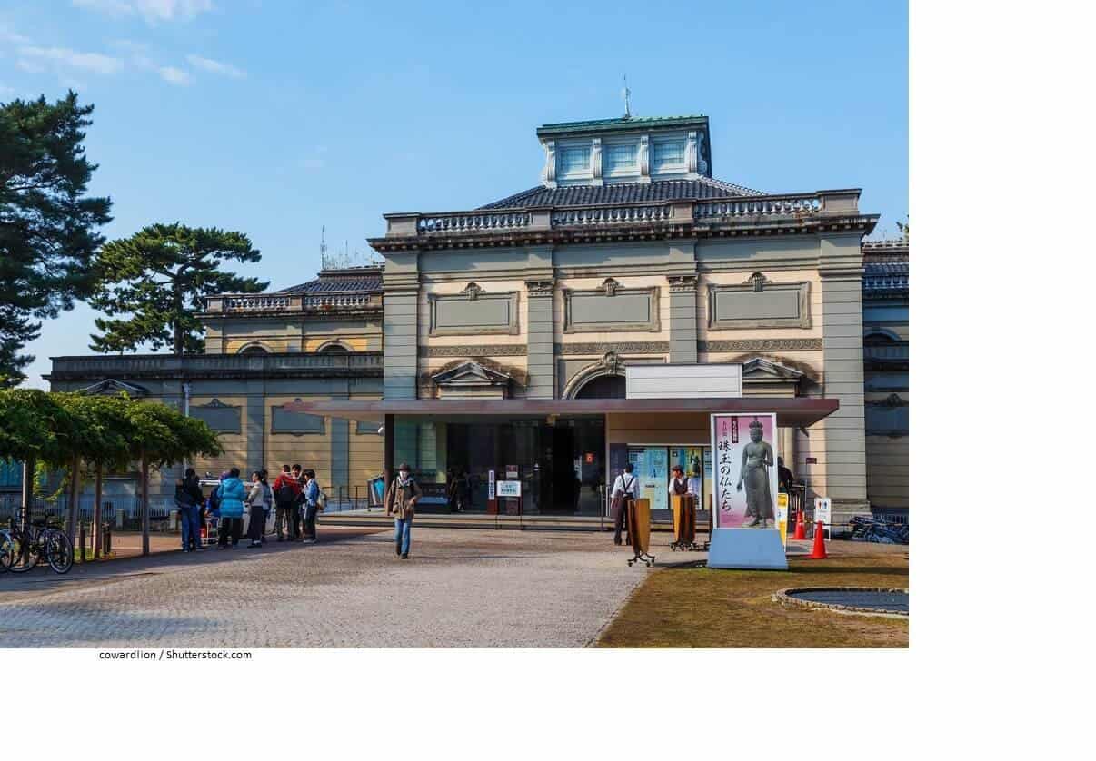 The Nara National Museum with people in the front of it.