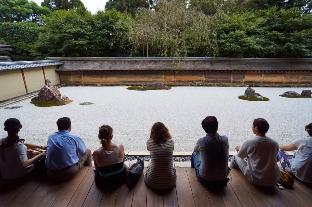 Ryoanji - Zen Sand Garden