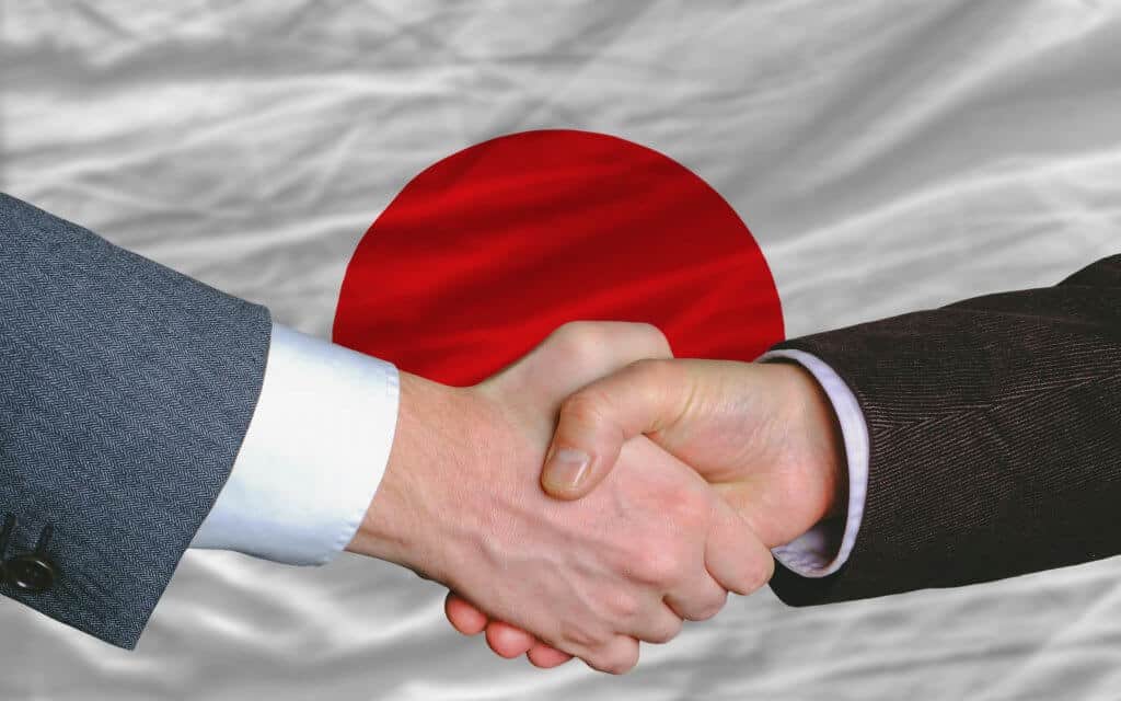 Meeting People in Japan - Japan Handshake