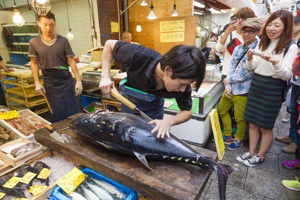 Kuromon Market Tuna Cutting