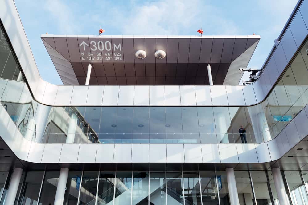 Abeno Harukas Getting to the Top