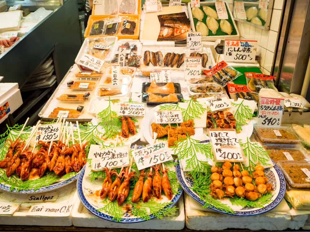 Nishiki Market Things to Eat